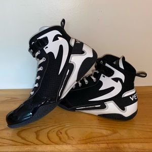 Venum Elite Boxing Shoes